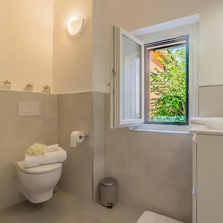 Ca Magnolia 2 Lägenhet *