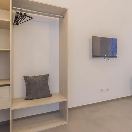 Ca Magnolia 2 Apartment *