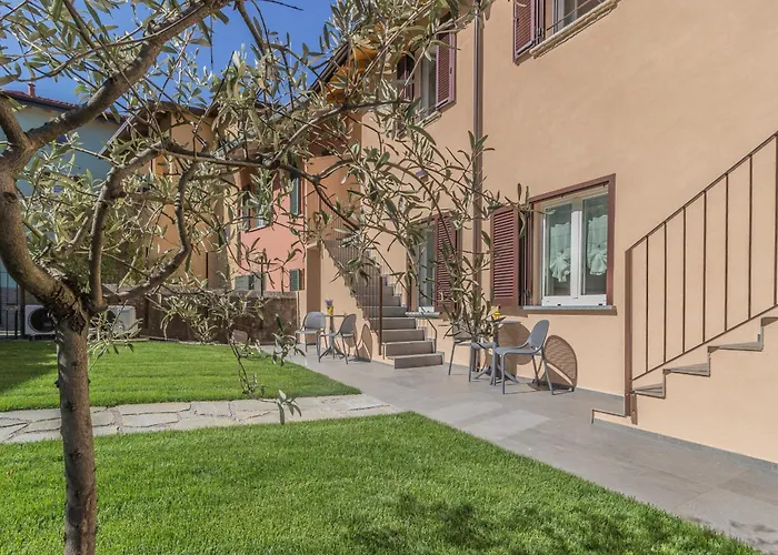 Ca Magnolia 2 Apartment *